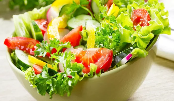 Insalata mista e cetrioli